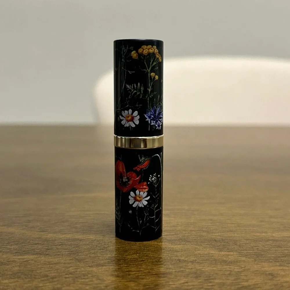 Estee Lauder Limited Edition Lipstick - Modern Muse - Full Size 0.12oz (0367) - Picture 4 of 6
